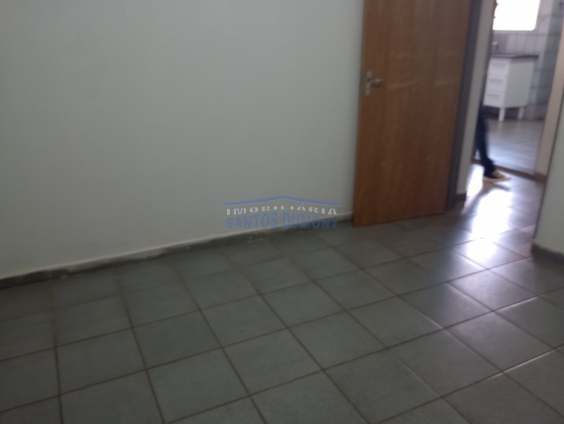 Apartamento para alugar com 2 quartos, 85m² - Foto 15