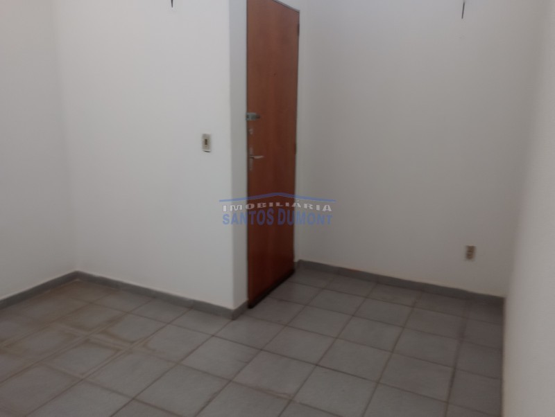 Apartamento para alugar com 2 quartos, 85m² - Foto 8